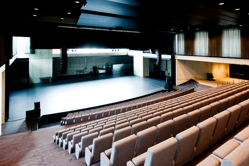 C-mine grote zaal.png