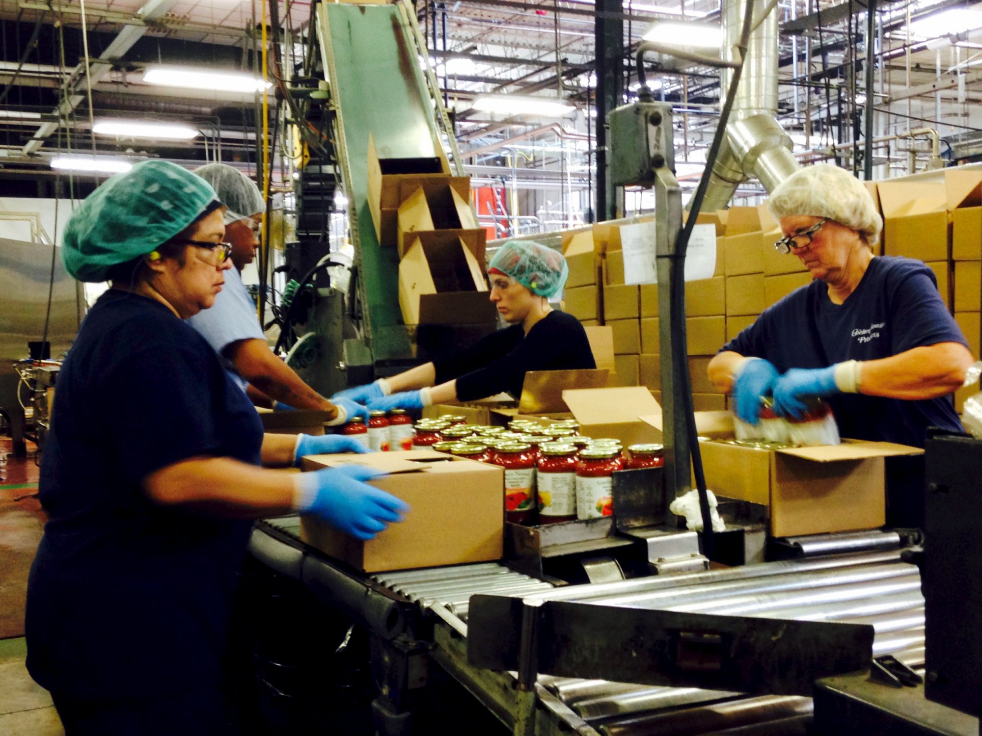 06-18-boss-workers-01.jpg
