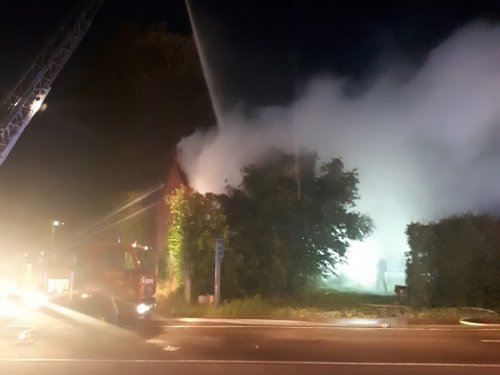 brandend%20huis%20buurman%203.jpg