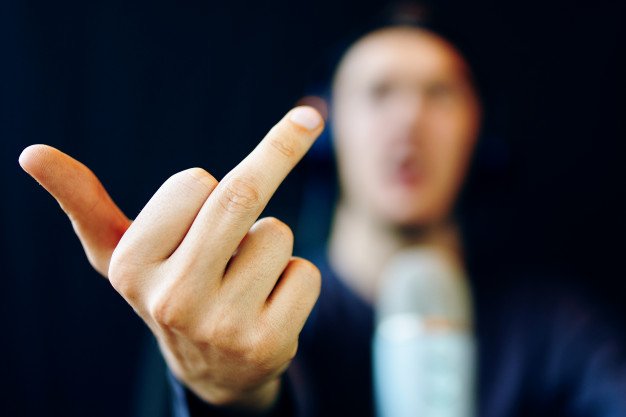 gamer-shows-middle-finger-gesture_72464-1330.jpg