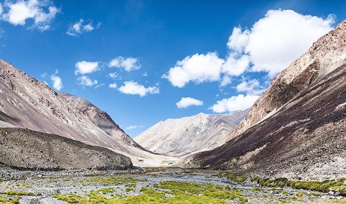 Challenges-of-Silent-Meditation.jpg
