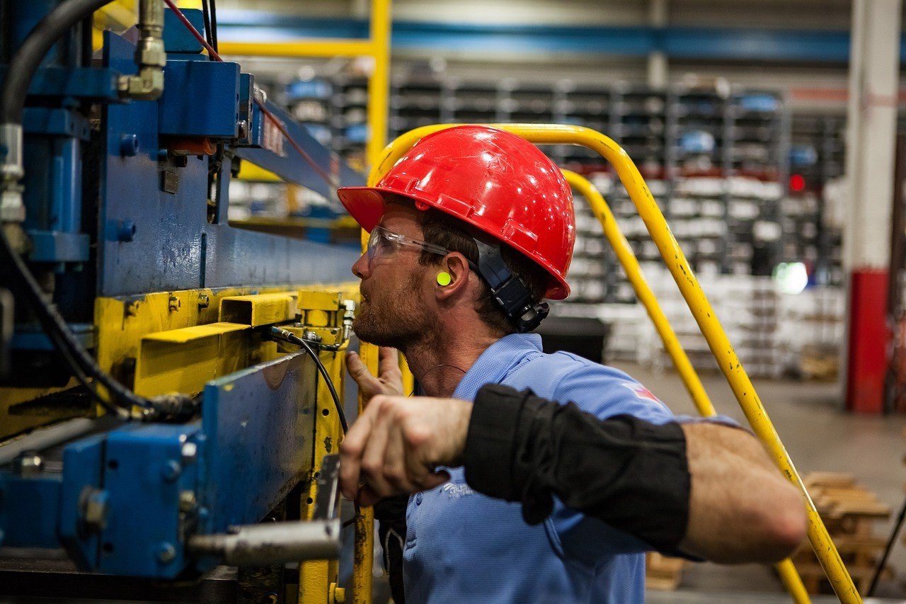 stock-worker-factory.jpg