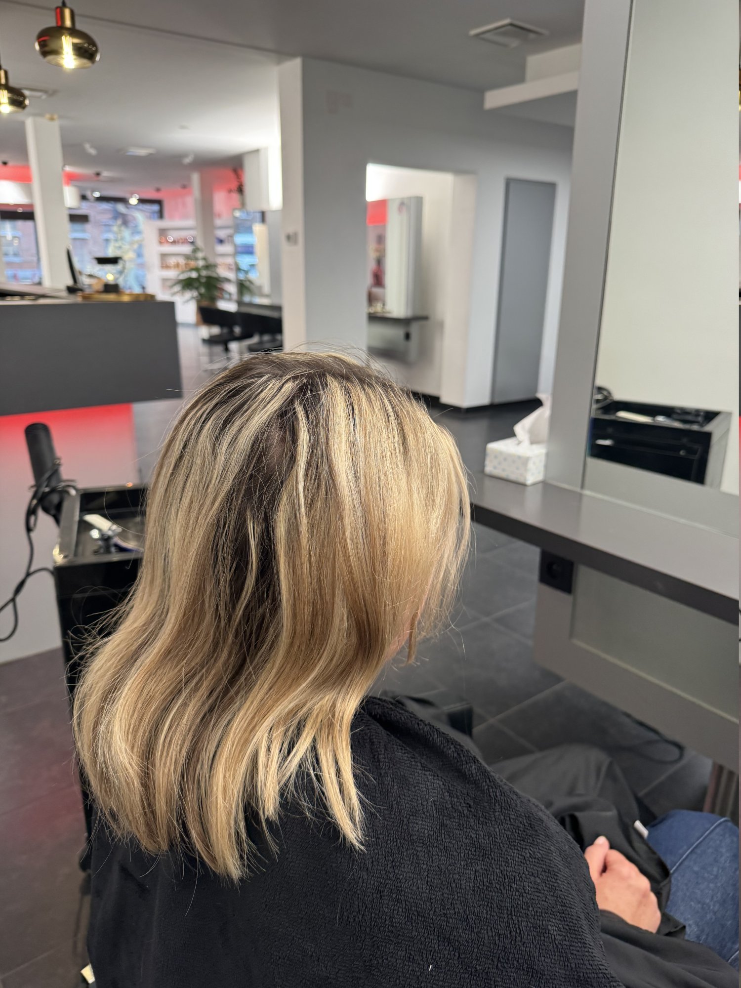 Van blond naar donker haarkleur.jpg